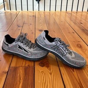 Altra Escalante Racer NYC Edition